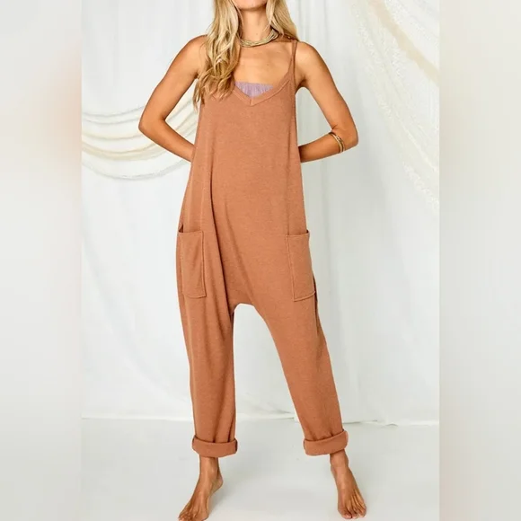 021-LAST ONE💜 NEW! BLUE BOHO CHIC FABULOUS Solid Harem Jumpsuit with Pockets - Picture 6 of 10